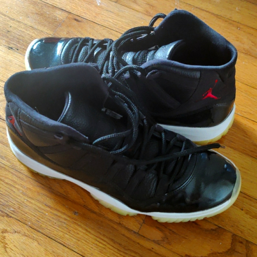 M Jordan beautiful basketball shoes